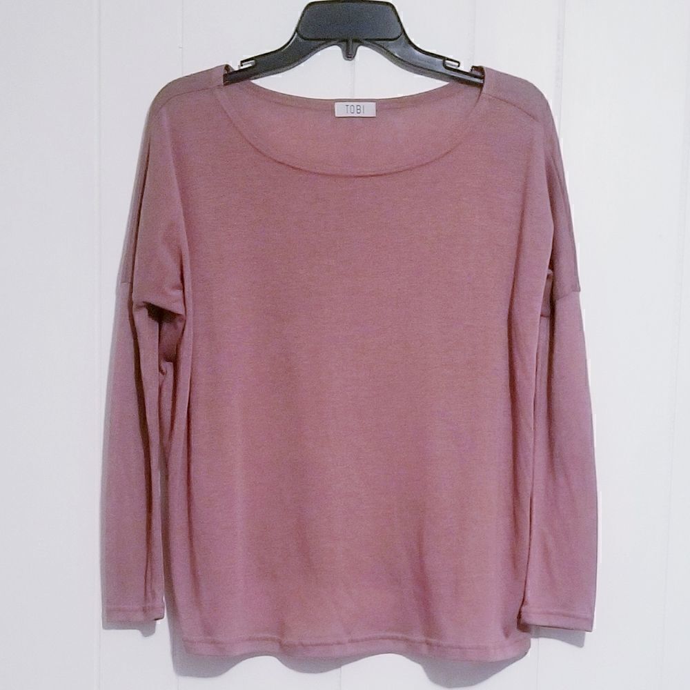 TOBI Women's long sleeve Tee shirt Size M‎